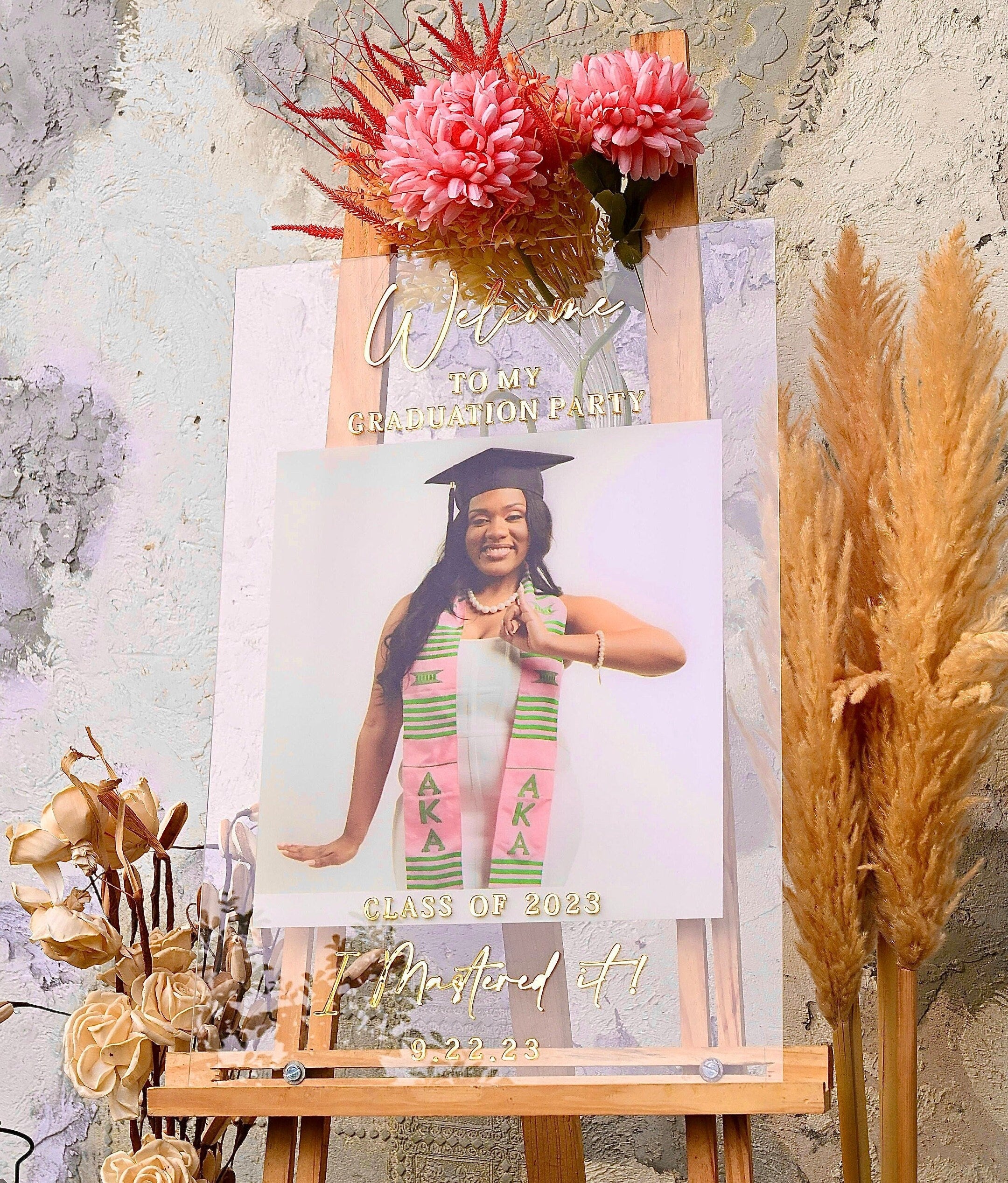 Photo Graduation Welcome Sign: Modern Acrylic Party Decor