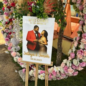 Acrylic Photo Wedding Welcome Sign: Gold 3D Lettering